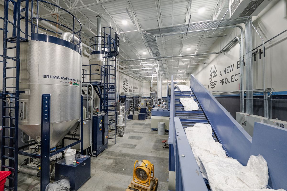 Stretch film recycling erema